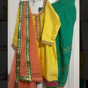 Salwar Suit
